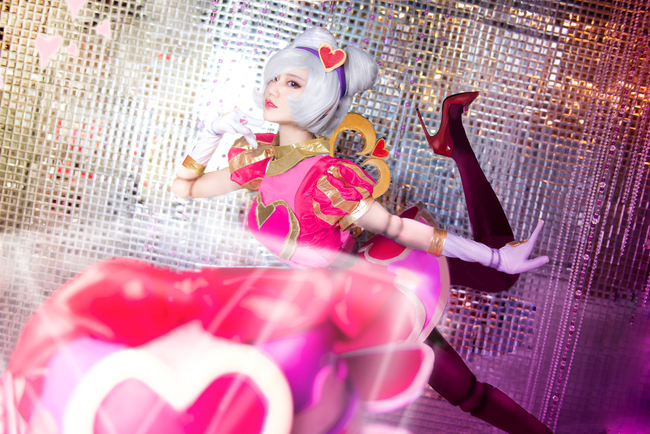 【英雄联盟】觅心魔灵 奥莉安娜 第1张图