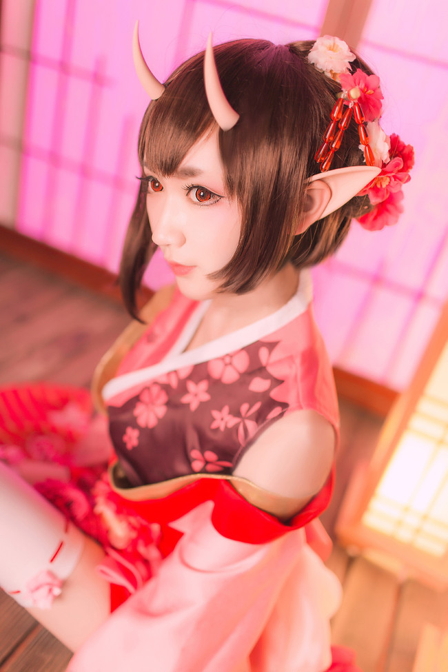 桃花妖 第1张图