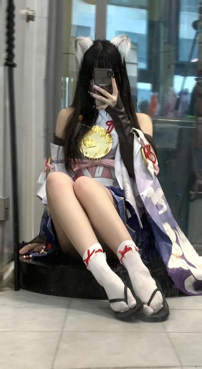胡桃清雅少女 第1张图