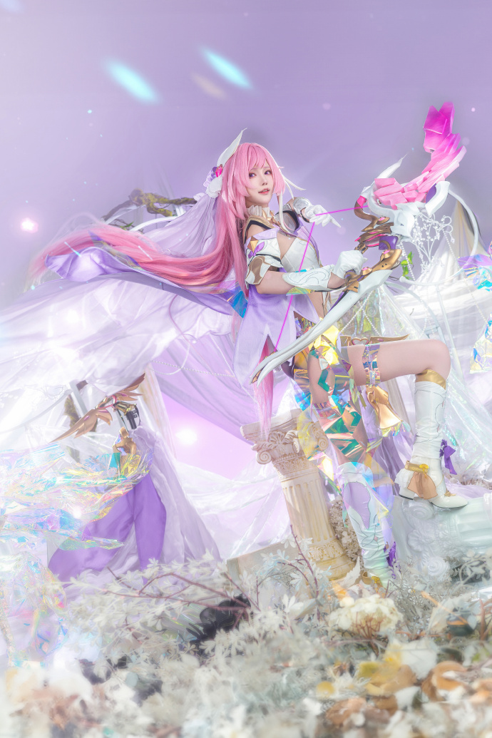 爱莉希雅「人之律者」cos 第9张图