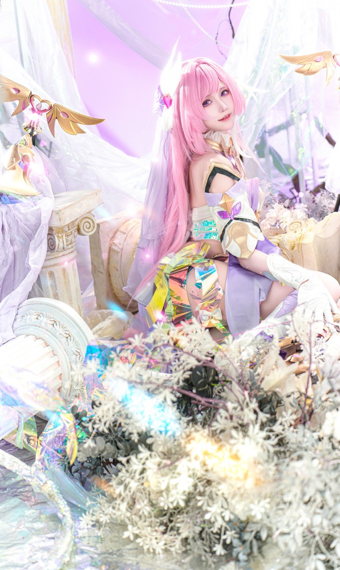 爱莉希雅「人之律者」cos 第7张图