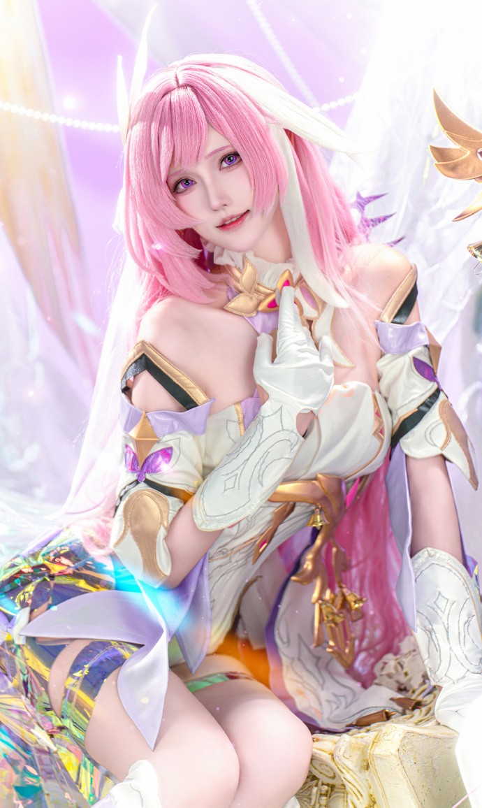 爱莉希雅「人之律者」cos 第8张图