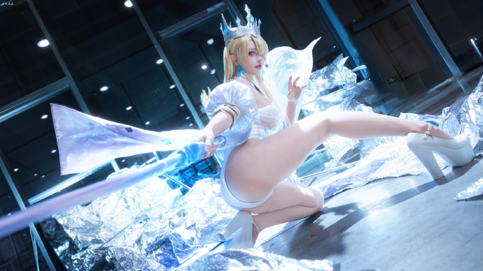 冰雪女王威廉明娜 第3张图